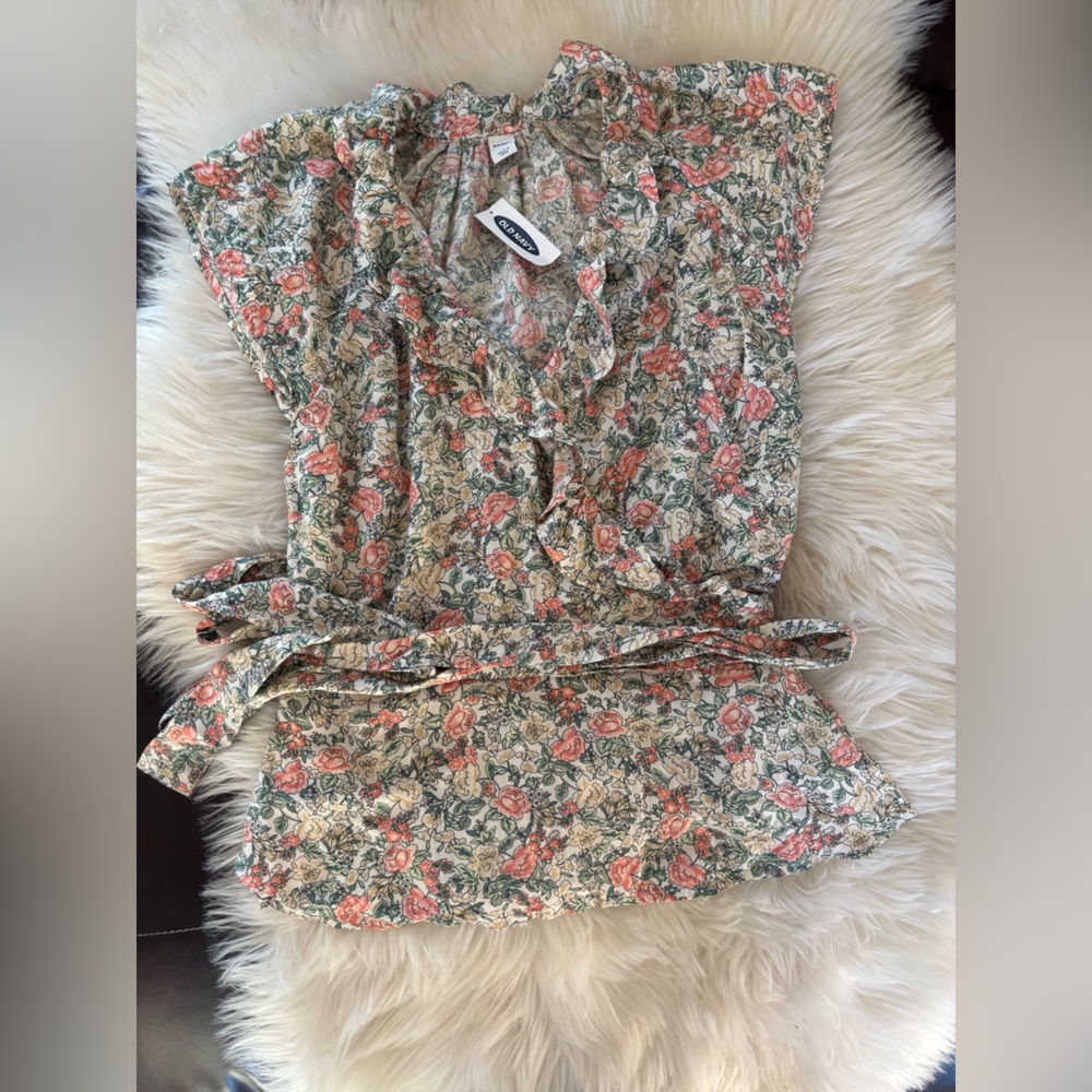 Old Navy Floral Ruffle Blouse - Pink and Green - Picture 10 of 12